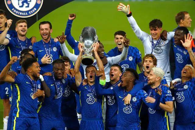 恩里克为曼城发声，强调奖杯应归于赛场表现